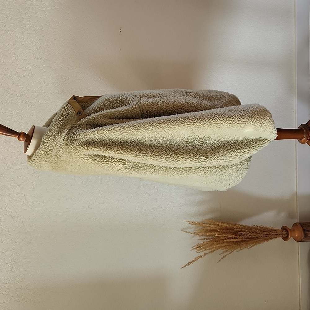 Basin + Range Mixed Fabric Sherpa Jacket - image 6